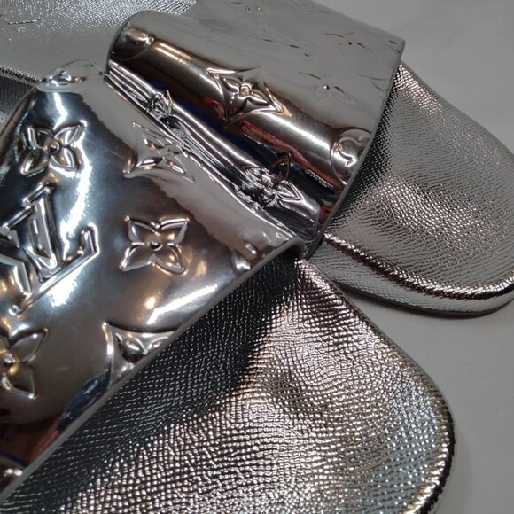 Louis Vuitton Sandals Men Silver PVC 499-071525 - Picture 6 of 9